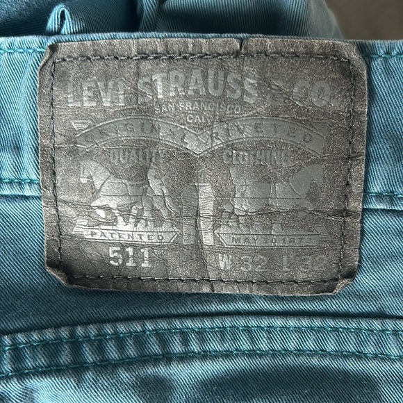 Blue Levi’s Pants Size 32 - Picture 6 of 10